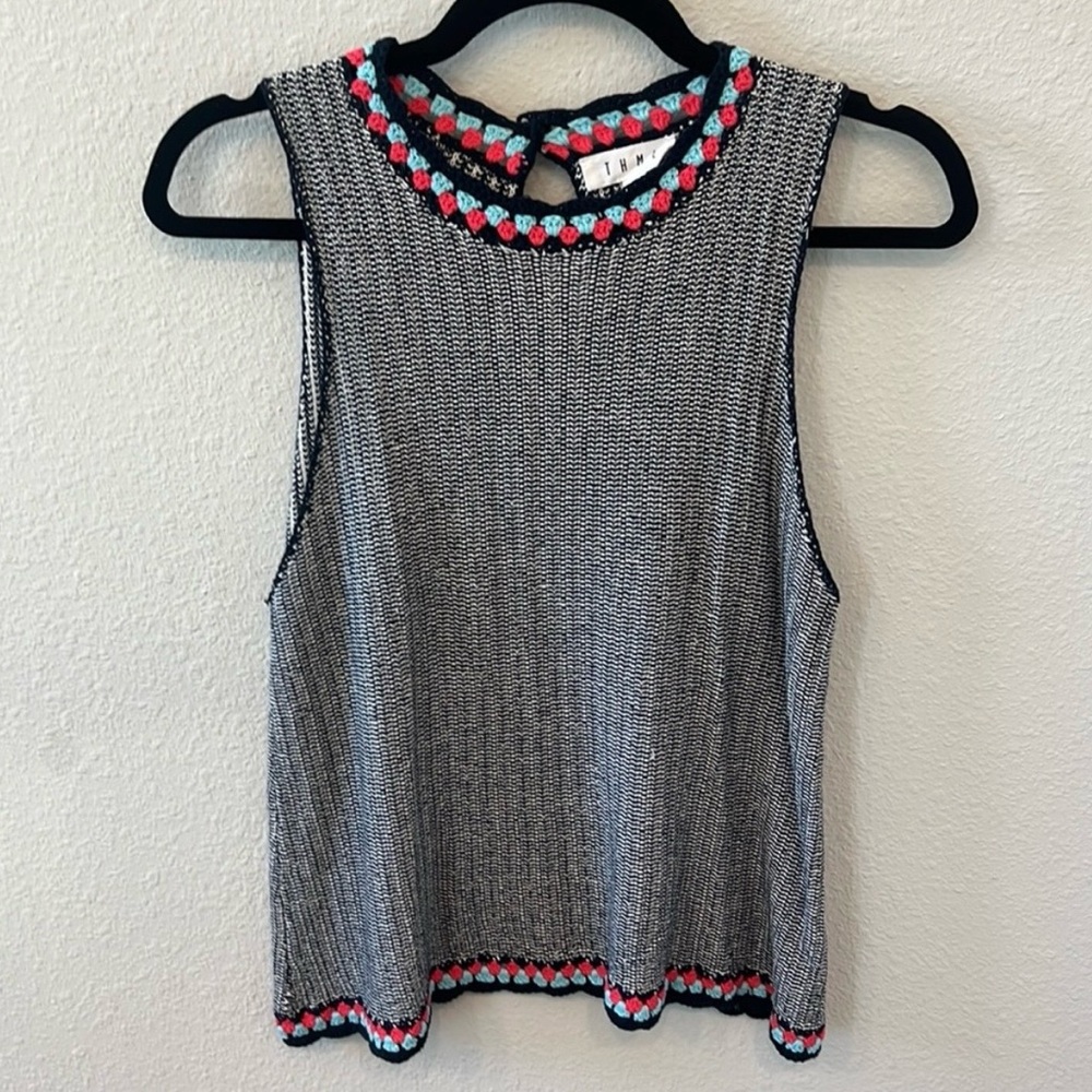 THML Navy White Knit Sleeveless Tank Top Sz M Anthropologie